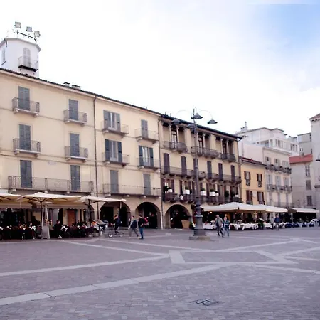アパート Le Guglie Del Duomo By Holiday Solutions *
