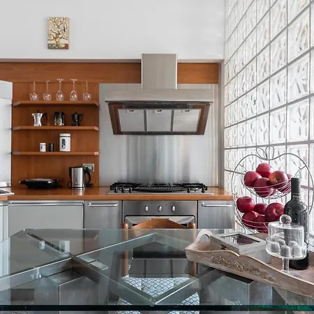 Le Guglie Del Duomo By Holiday Solutions アパート コモ