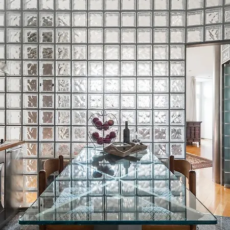 Le Guglie Del Duomo By Holiday Solutions コモ